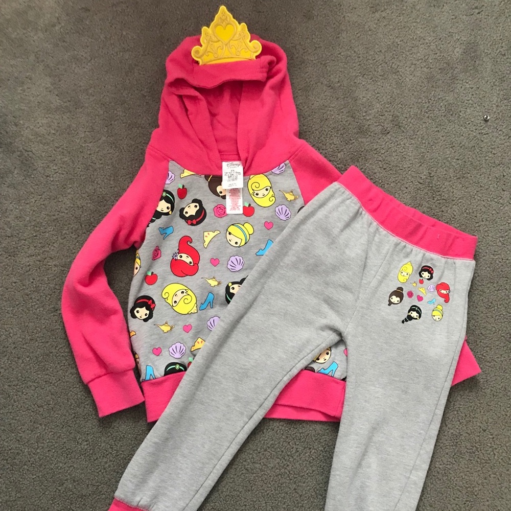 Disney Store Princess sweat suit 5/6